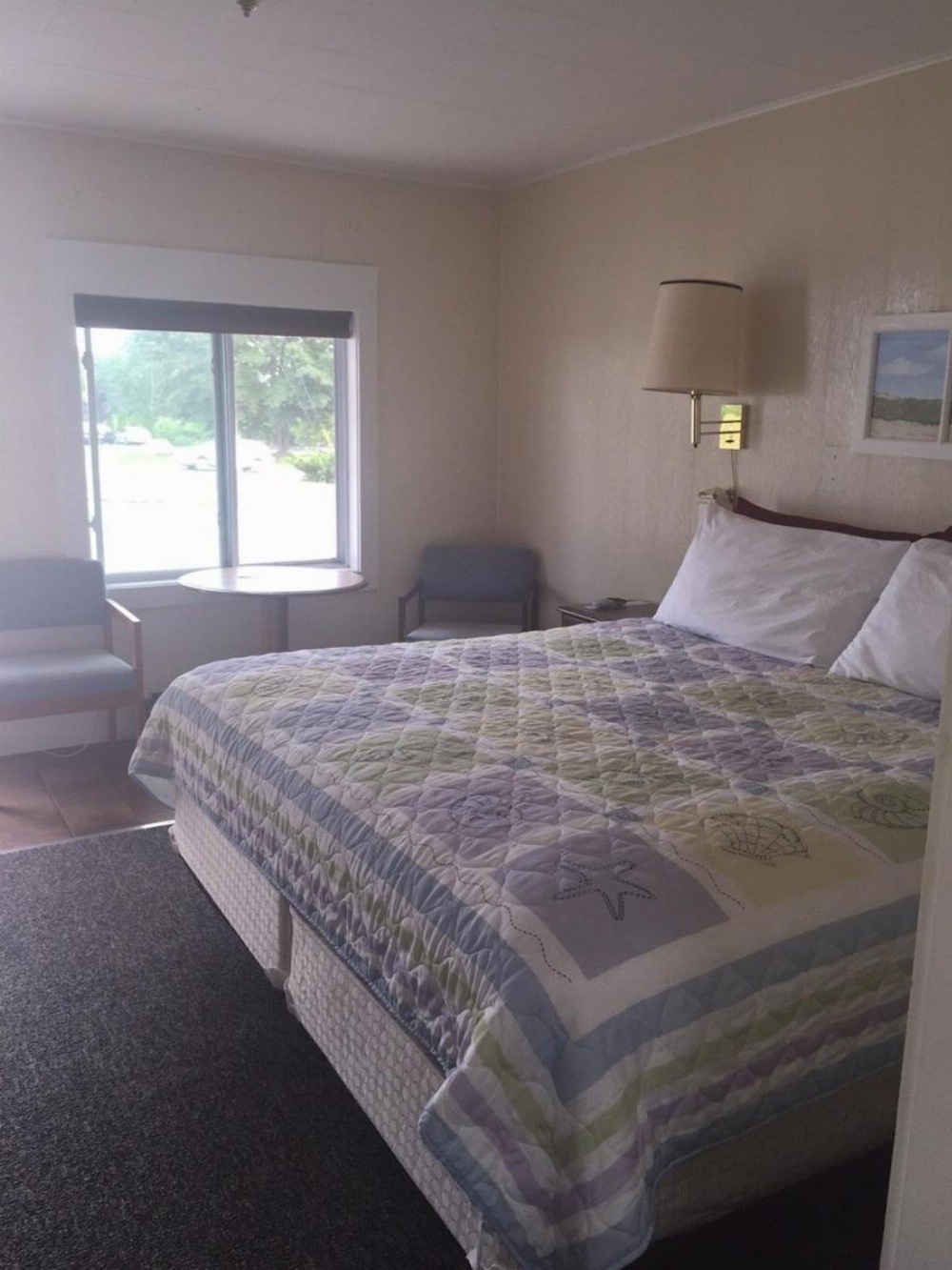 Coast Village Inn and Cottages